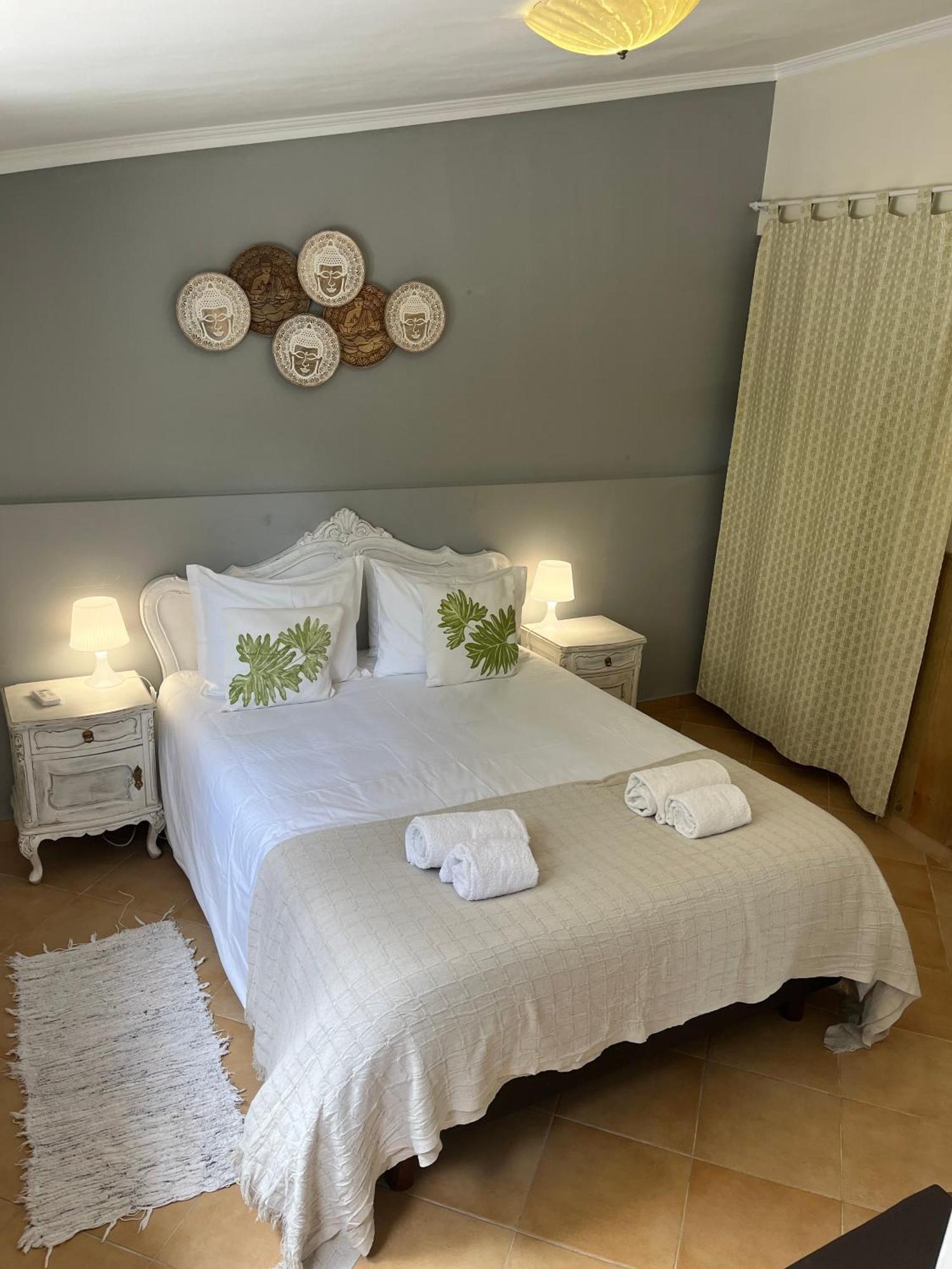 Holiday home Casal Do Varatojo *